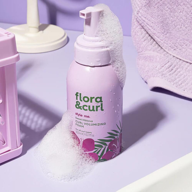 Flora & Curl Sweet Hibiscus Curl Volumizing Foam